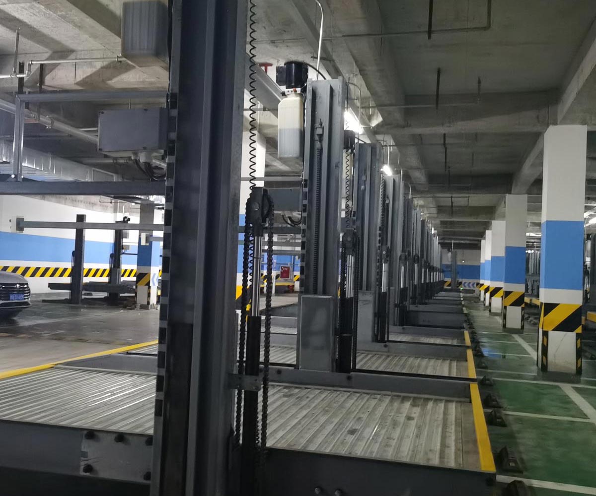 色達縣雙層升降橫移式機械停車設備過驗收