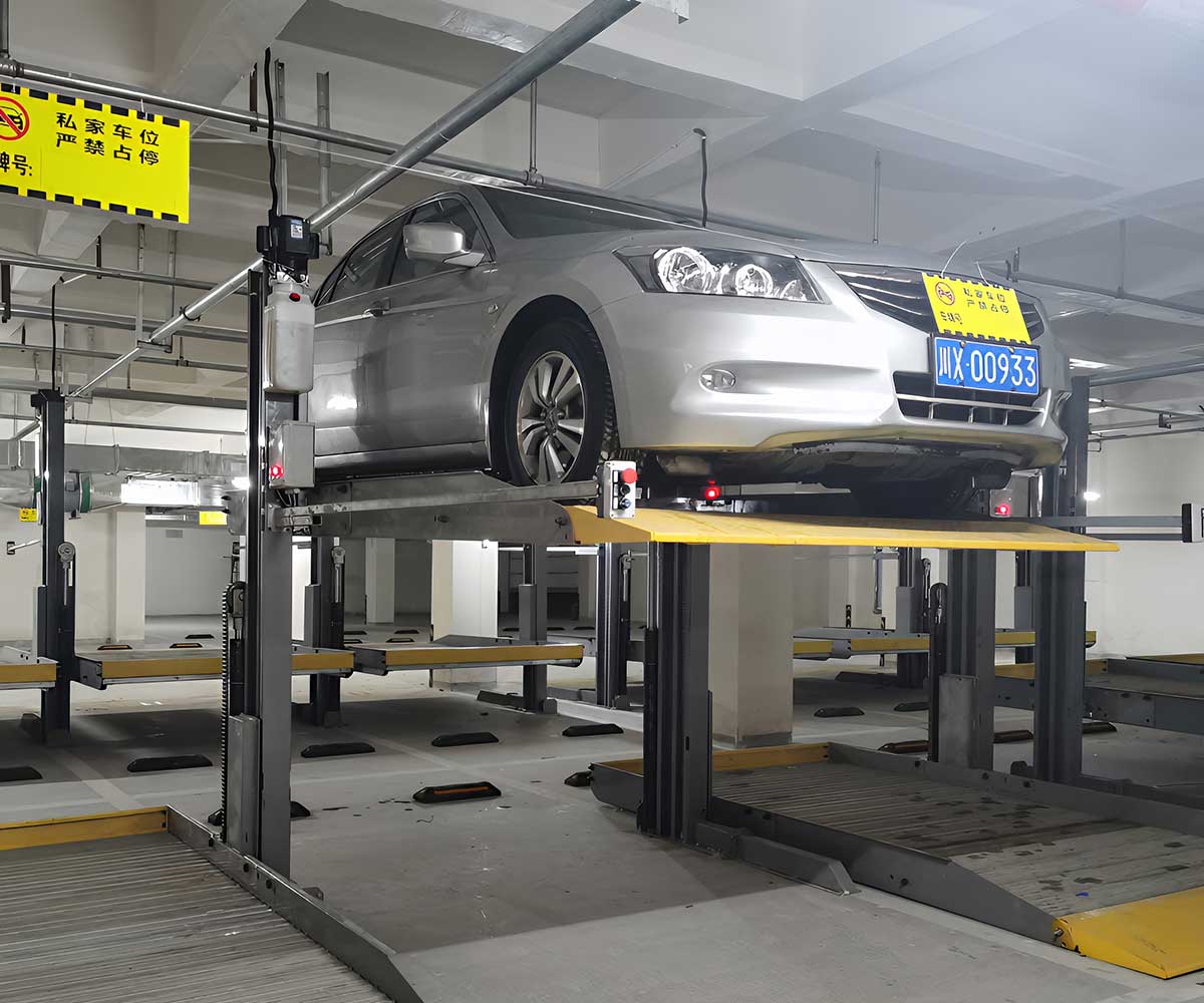 4層升降橫移立體停車場通風與排煙系統設計