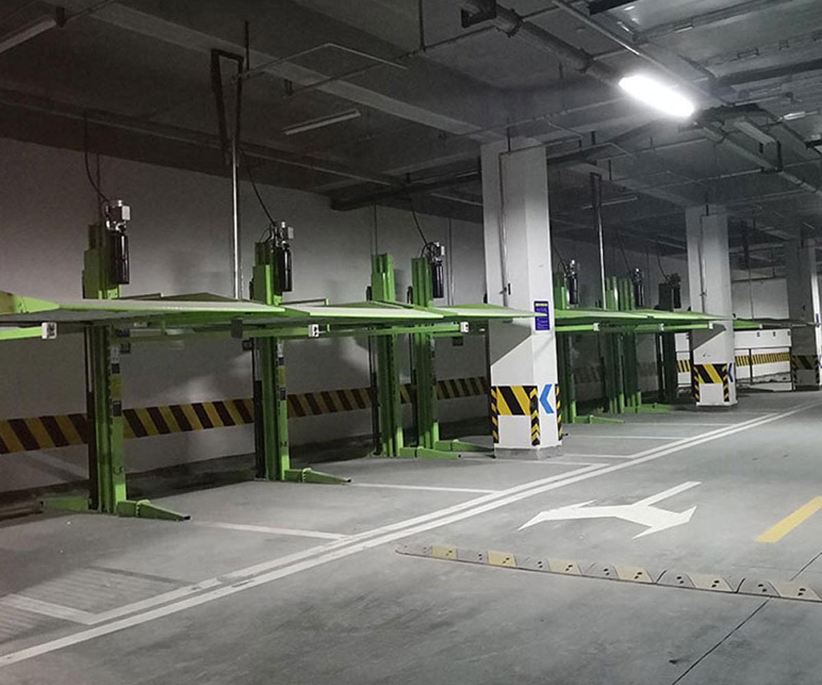 四柱簡易升降類機械車位租賃.jpg