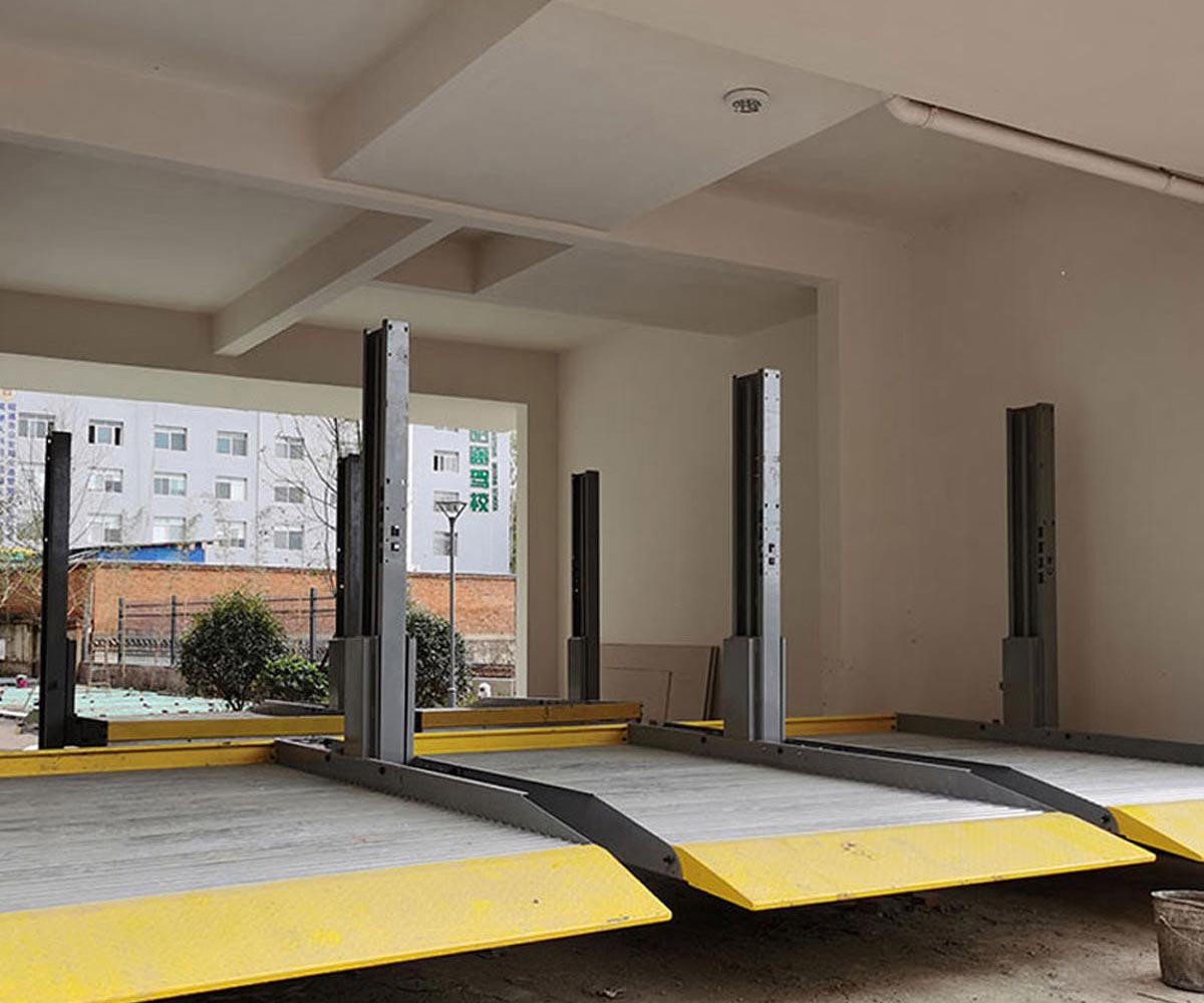 停車場要建配套智能充電樁設施