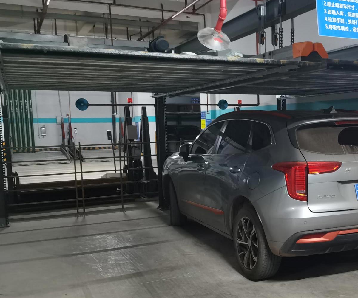 PJS四柱簡易升降機械式停車設備