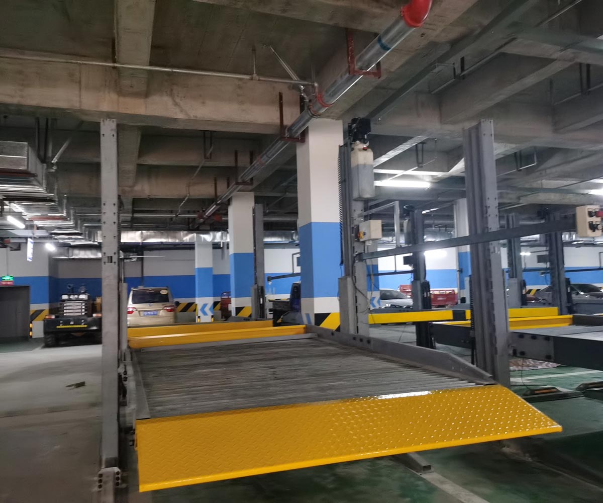 兩層升降式機械停車